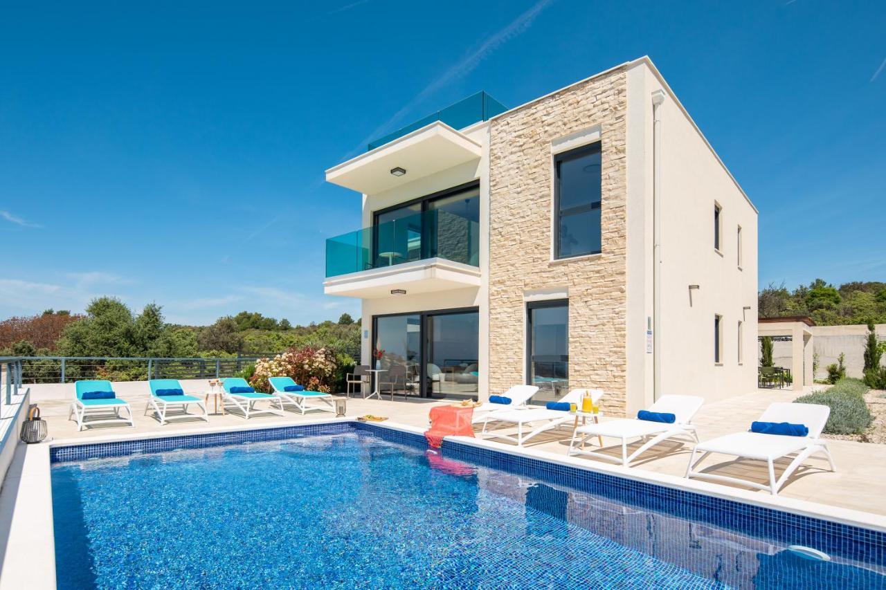 Sun Resort Apartments Zečevo Zewnętrze zdjęcie