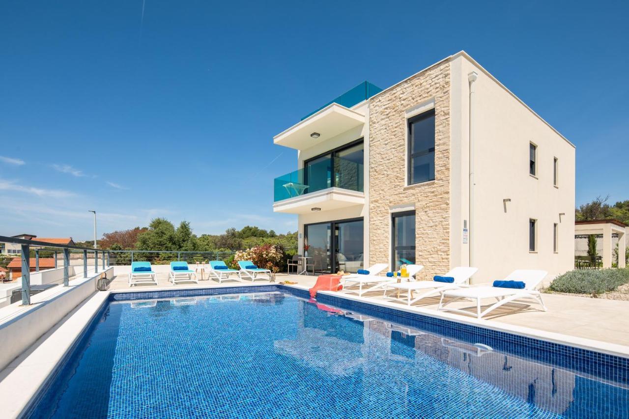 Sun Resort Apartments Zečevo Zewnętrze zdjęcie